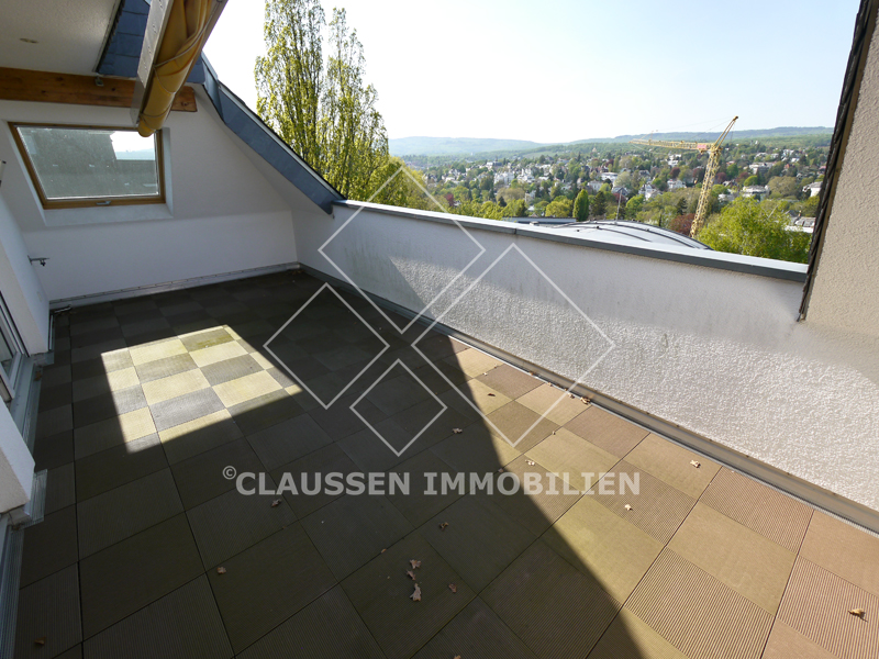 Dachterrasse Exklusive Penthouse-Maisonette-Wohnung in citynaher Lage von Wiesbaden