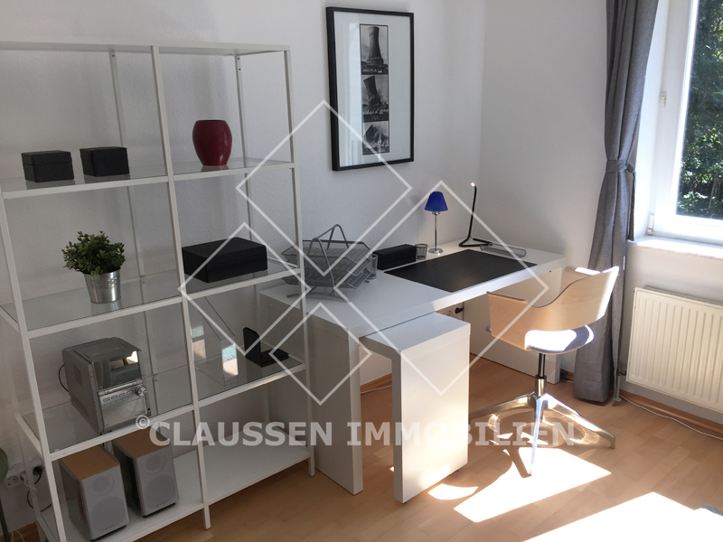 Arbeitsbereich Modern möbliertes Appartement Wiesbaden