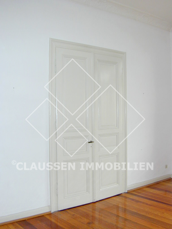 Detail Flügeltür Stilaltbauetage
